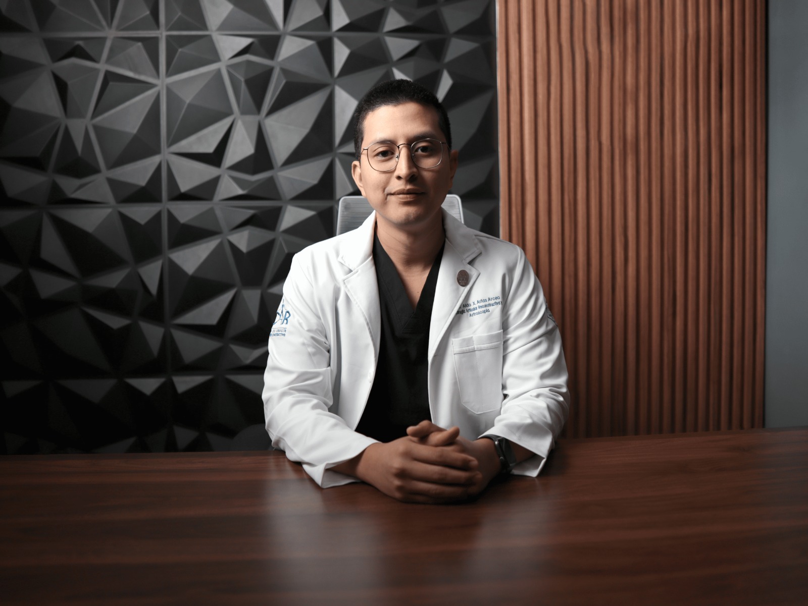 Dr. Aldo Arias